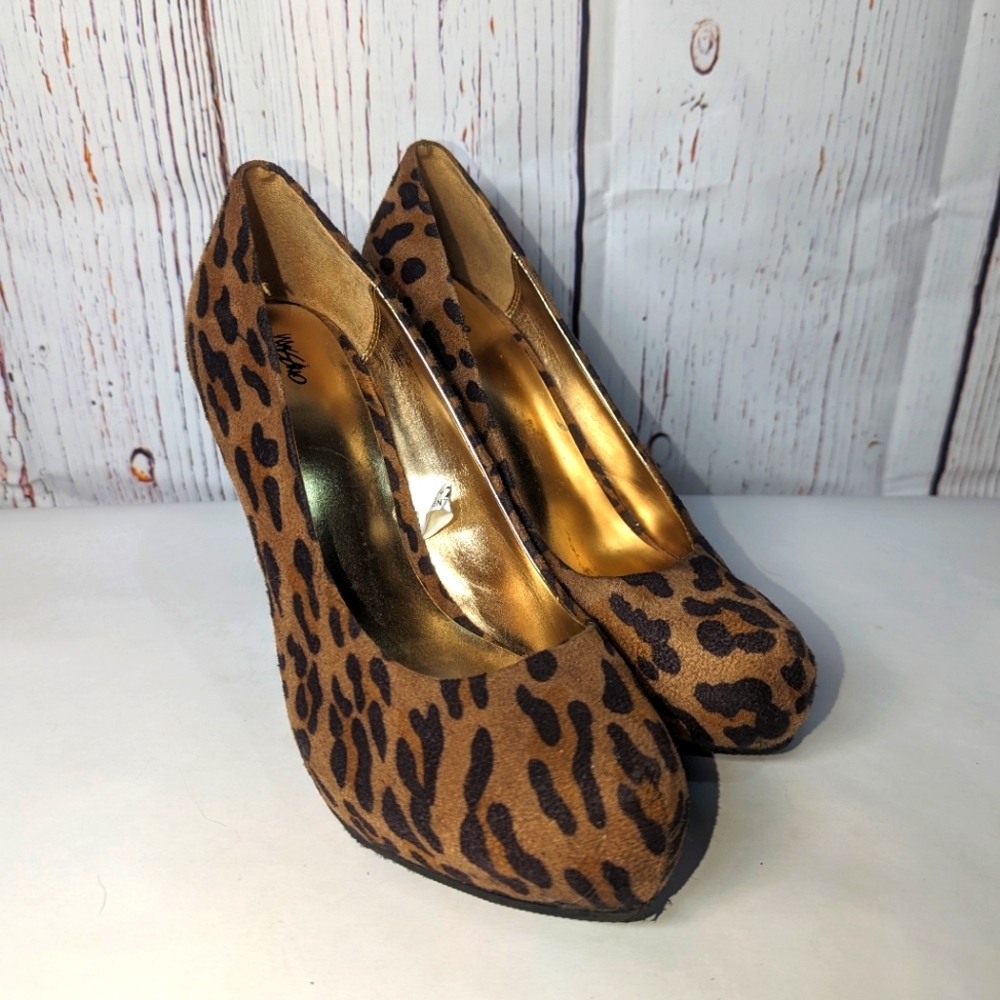 Mossimo Cheetah Print Heels Size 8 EUC